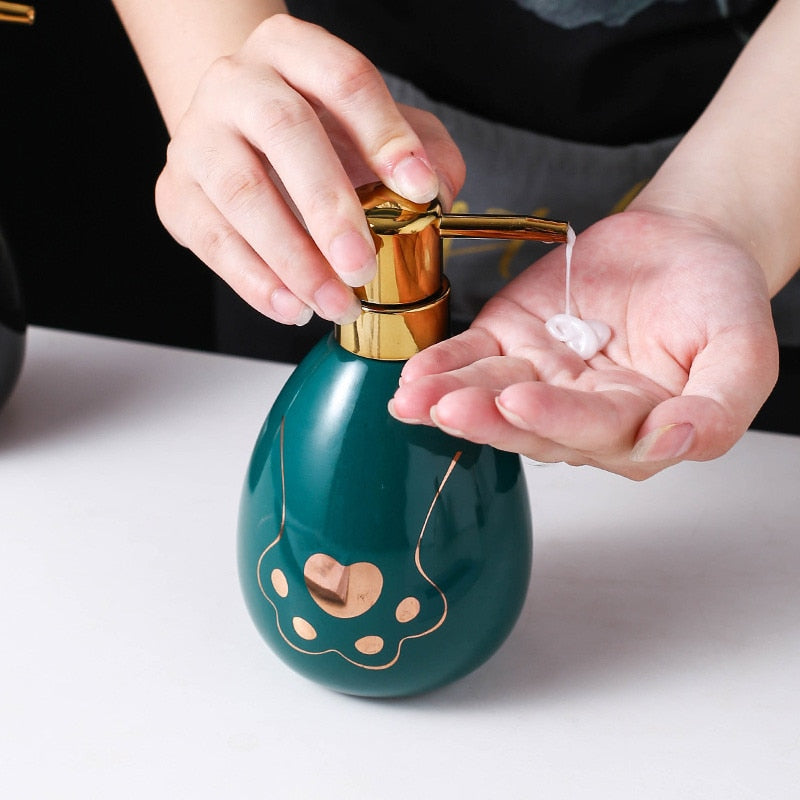 Elegant Gold Head Soap Dispenser Bottles