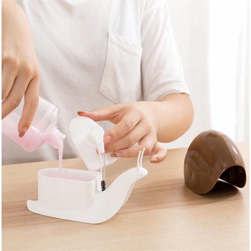 Creative Snail Design Liquid Soap Dispenser
